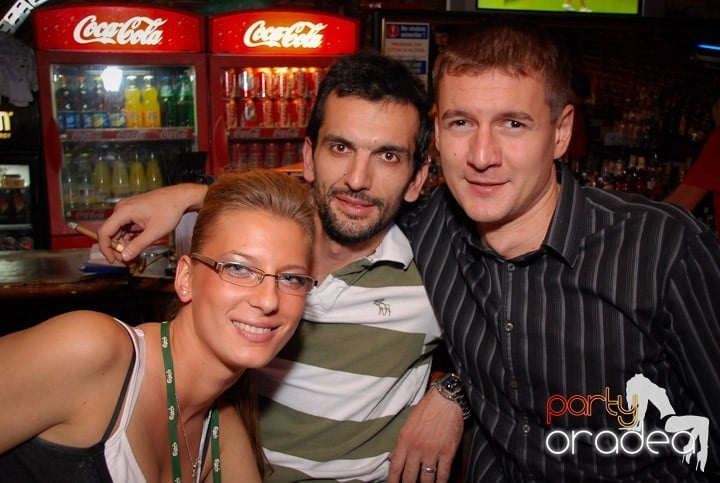 Clubbing în Escape, 