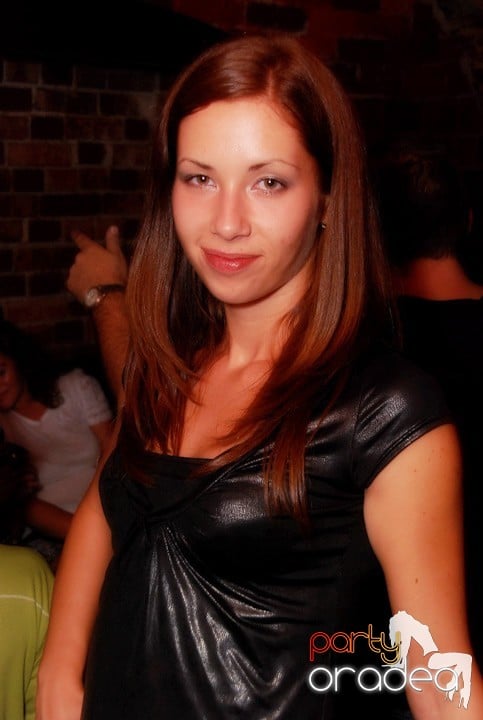 Clubbing în Escape, 