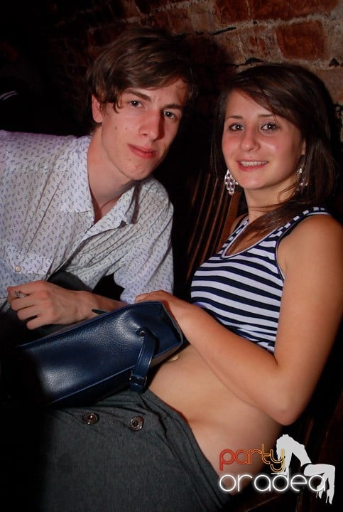 Clubbing în Escape, 