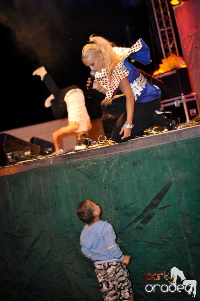 Concert Anda Adam, 