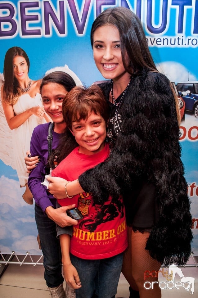 Concert Antonia, Lotus Center