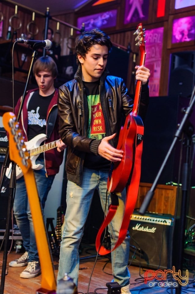 Concert caritabil pentru Ana-Maria,