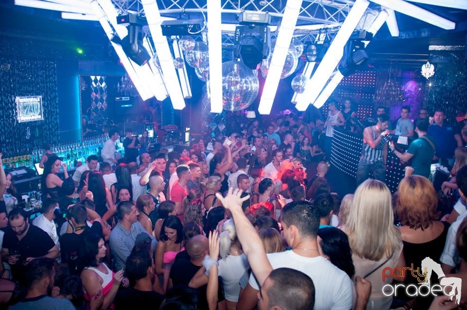 Concert Connect-R în The One, 