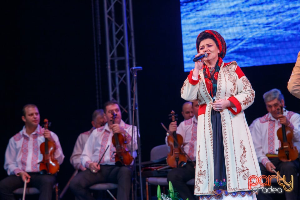 Concert Folcloric, Teatrul Regina Maria