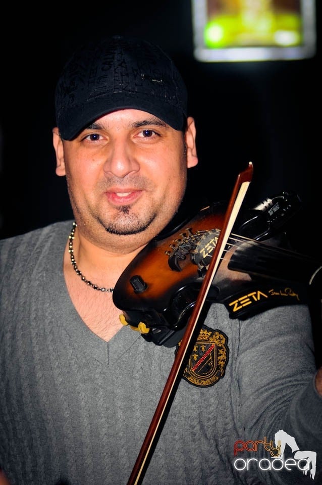 Concert Live cu Denisa în Club Life, 