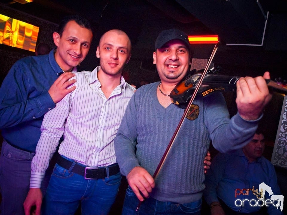 Concert Live cu Denisa în Club Life, 