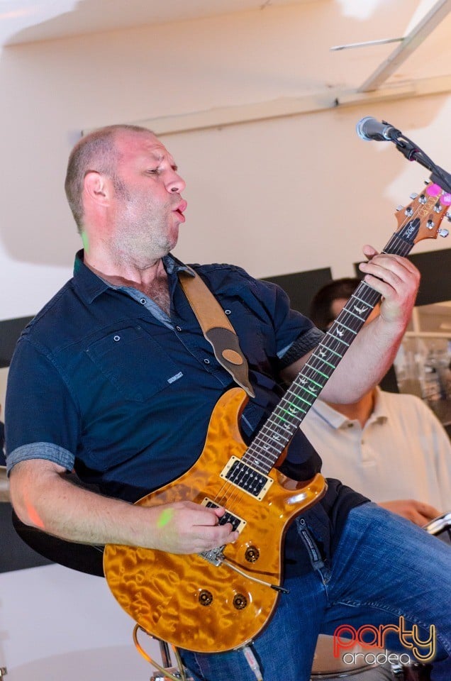 Concert Marius Dobra Band, Kosher wine coffee and jazz
