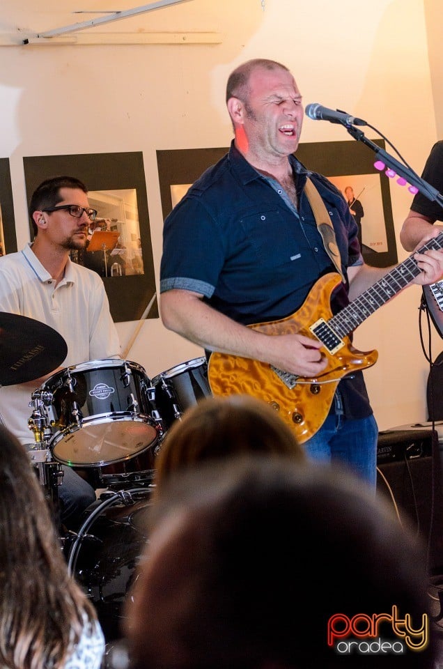 Concert Marius Dobra Band, Kosher wine coffee and jazz