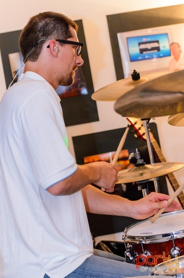 Concert Marius Dobra Band, Kosher wine coffee and jazz