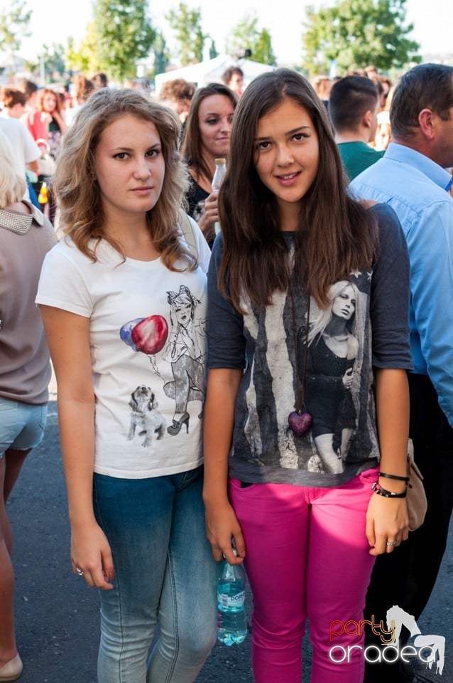 Concert Vama, Lotus Center