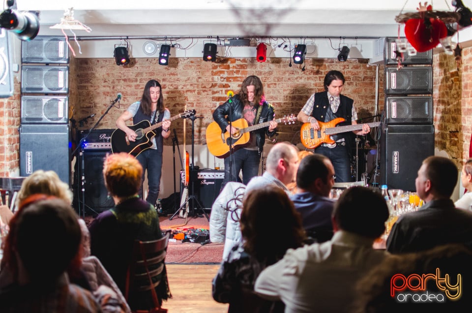 Concert Bosquito, Restaurant Coquette