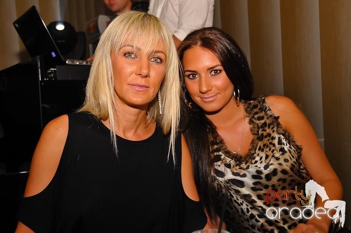 Coxxo şi Pityu la Kadó Cafe, 