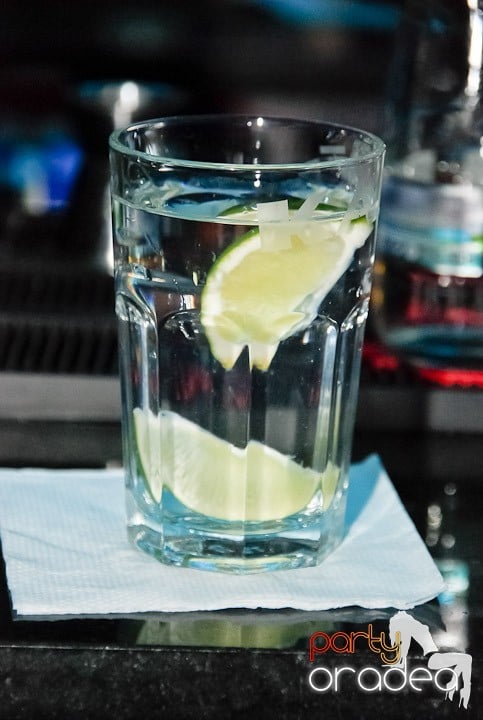 Coxxo şi Pityu la Kadó Cafe, 