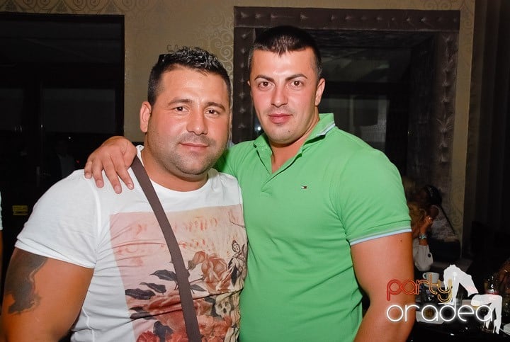 Coxxo şi Pityu la Kadó Cafe, 