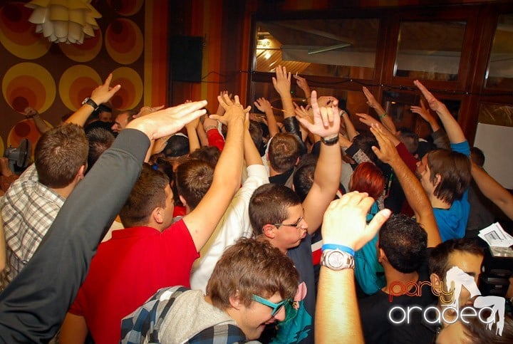 Crazy Legs cu DJ Palotai, Juice