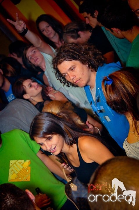 Crazy Legs cu DJ Palotai, Juice