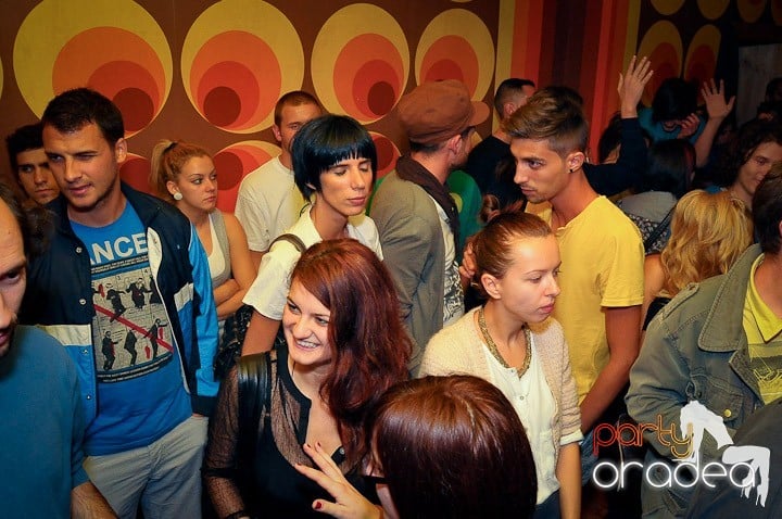 Crazy Legs cu DJ Palotai, Juice