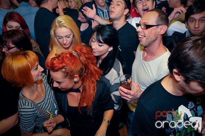 Crazy Legs cu DJ Palotai, Juice