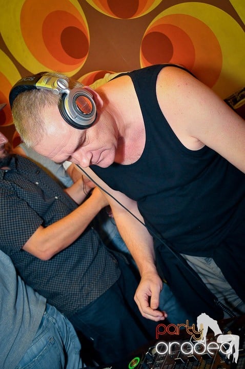 Crazy Legs cu DJ Palotai, Juice