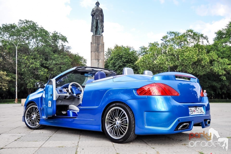 Peugeot 307 Cabrio VS Pontiac Solstice, Crazy Tuning