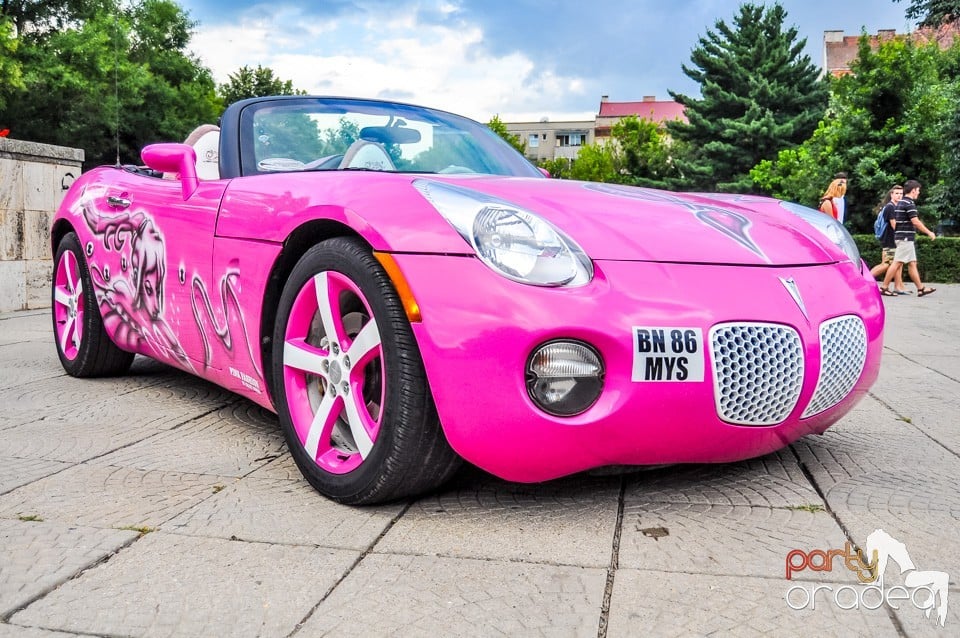 Peugeot 307 Cabrio VS Pontiac Solstice, Crazy Tuning
