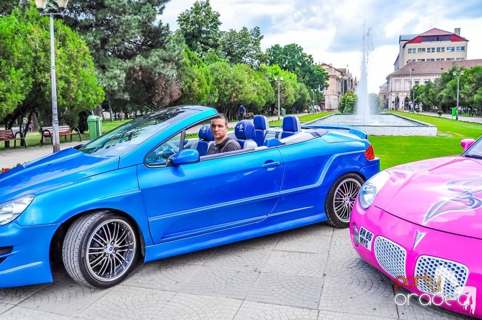 Peugeot 307 Cabrio VS Pontiac Solstice, Crazy Tuning
