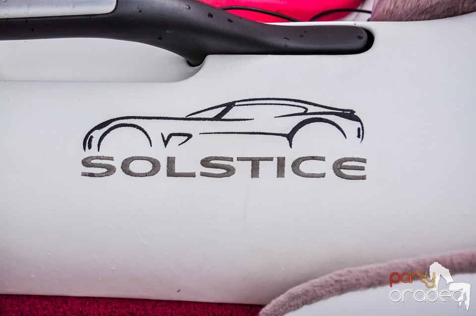 Peugeot 307 Cabrio VS Pontiac Solstice, Crazy Tuning