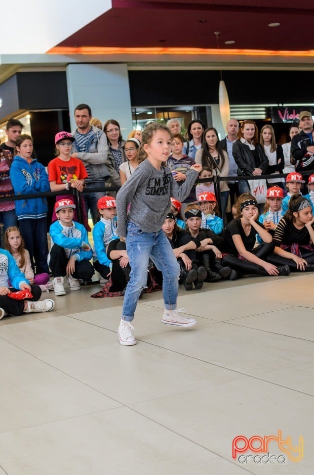 Cupa Şcolilor la Street Dance, Lotus Center