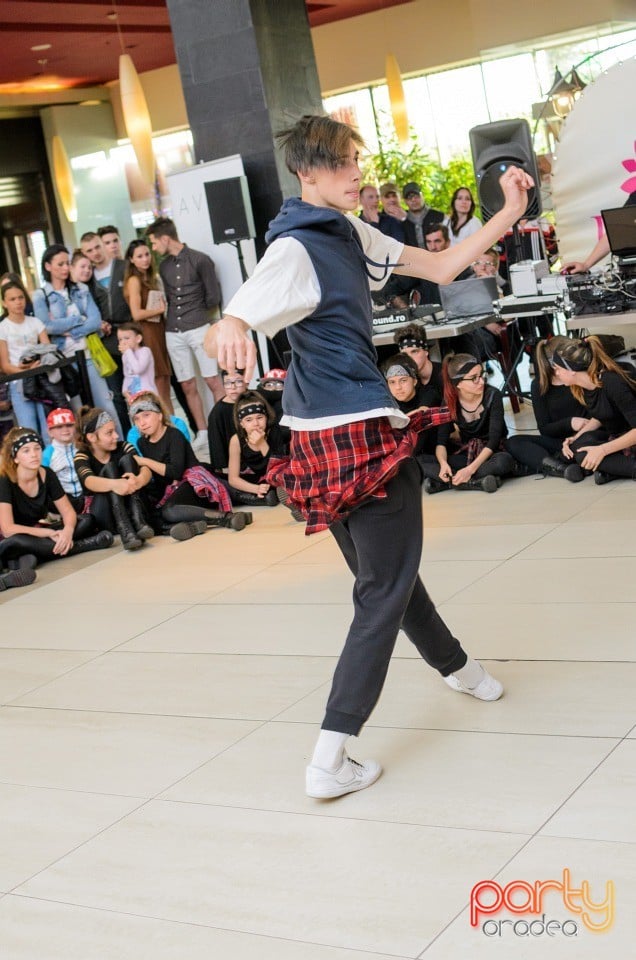 Cupa Şcolilor la Street Dance, Lotus Center