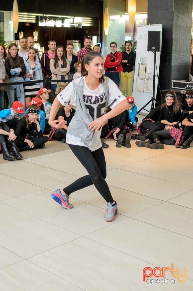 Cupa Şcolilor la Street Dance, Lotus Center