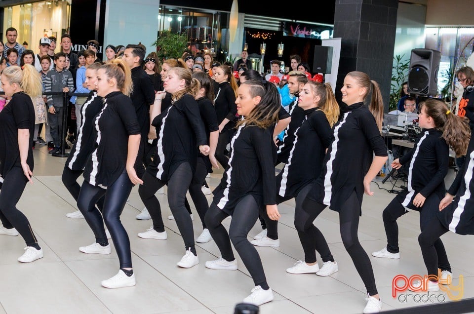 Cupa Şcolilor la Street Dance, Lotus Center