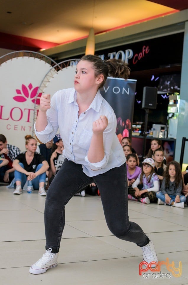 Cupa Şcolilor la Street Dance, Lotus Center