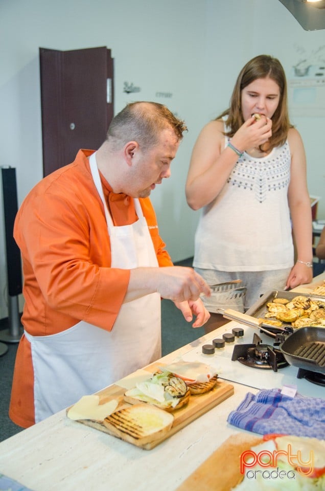 Curs de gătit pentru copii, Centrul de Artă Culinară Oradea