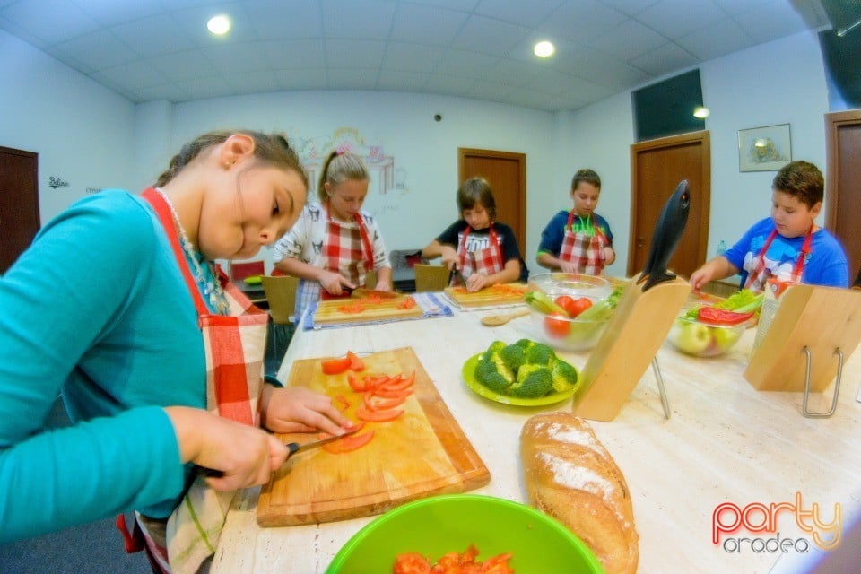 Curs de gătit pentru copii, Centrul de Artă Culinară Oradea