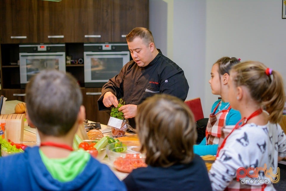 Curs de gătit pentru copii, Centrul de Artă Culinară Oradea