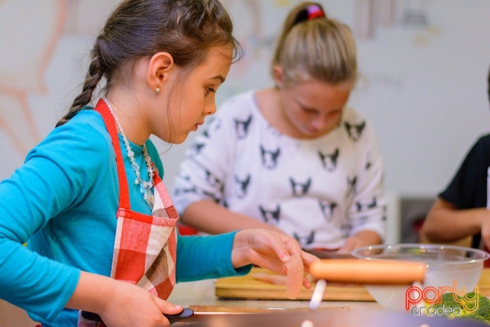 Curs de gătit pentru copii, Centrul de Artă Culinară Oradea