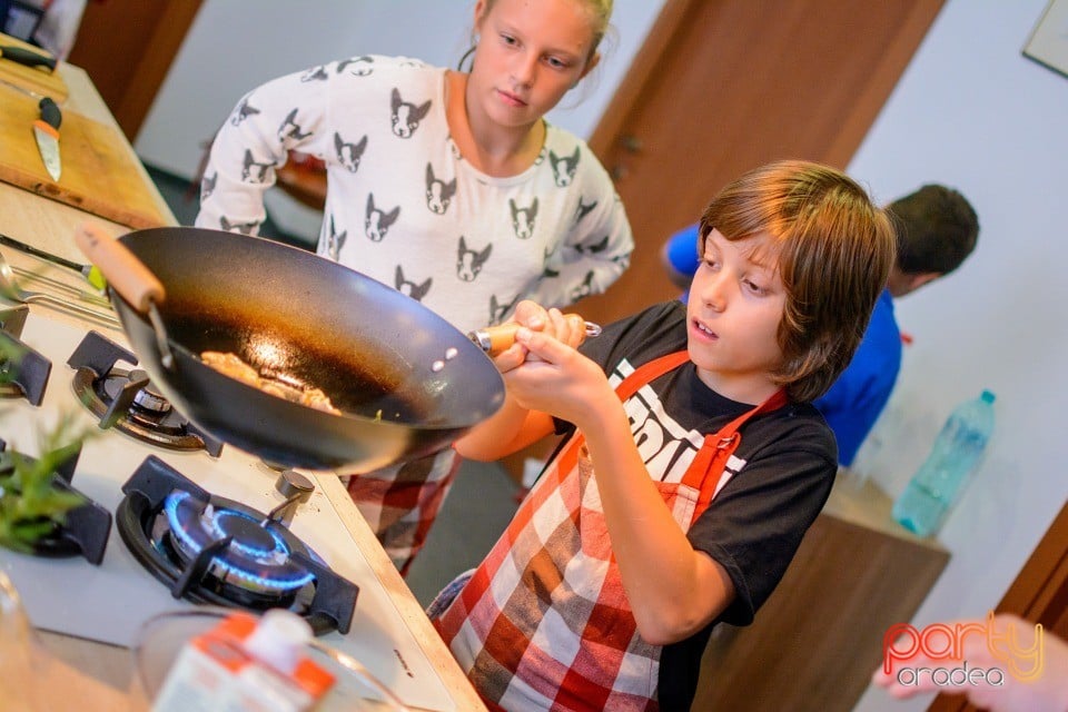 Curs de gătit pentru copii, Centrul de Artă Culinară Oradea