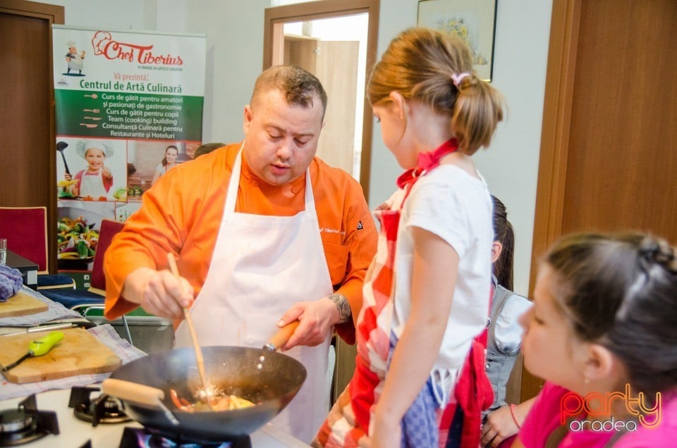 Curs de gătit pentru copii, Centrul de Artă Culinară Oradea