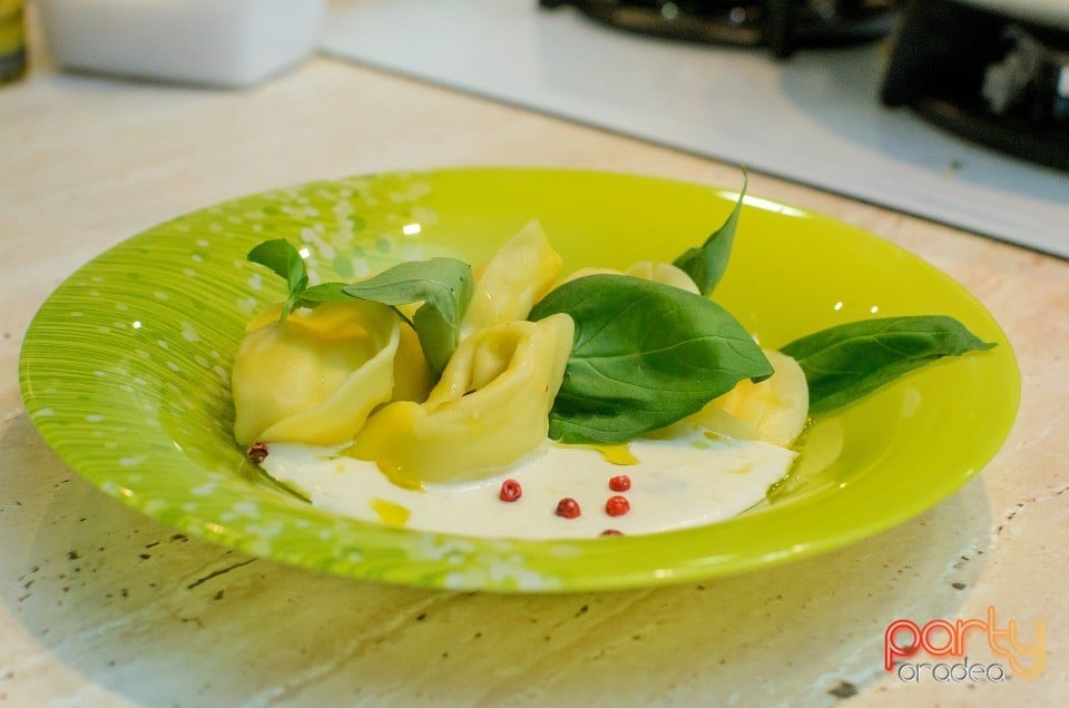Curs de gătit, Centrul de Artă Culinară Oradea