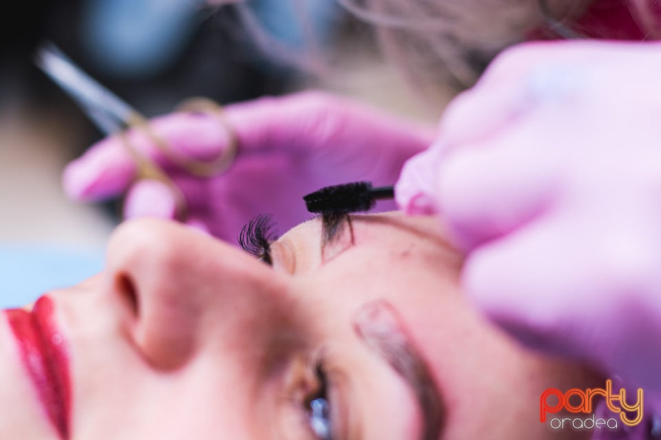 Cursuri de microblading, Estetika Profesional