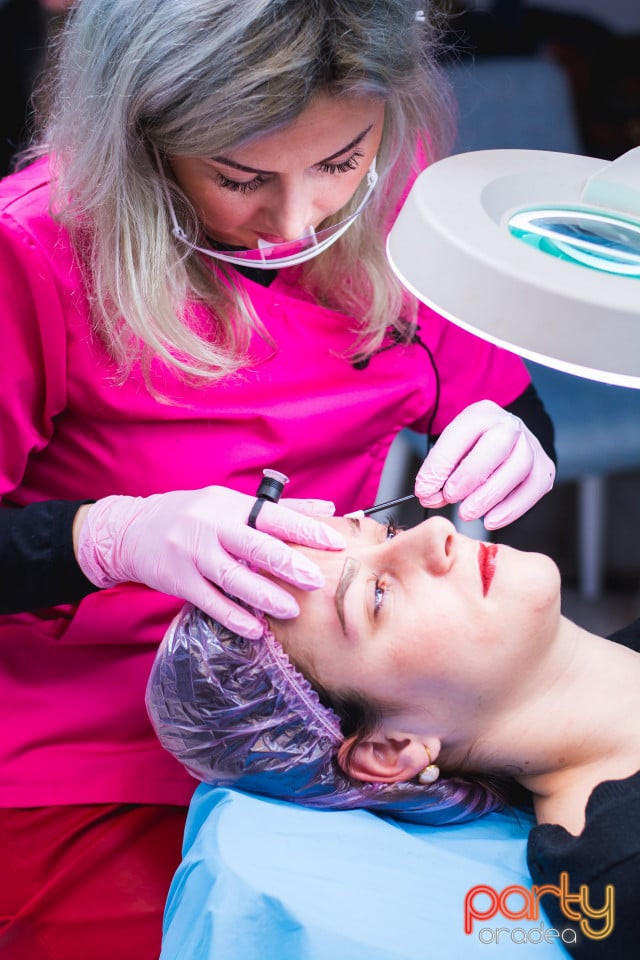 Cursuri de microblading, Estetika Profesional