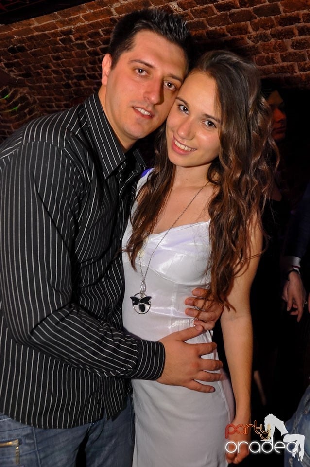 Dacă e joi, e Holsten Party în Escape, 