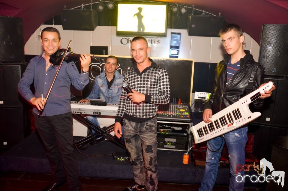 Dacian de la Oradea a cântat în Club Atti's, 