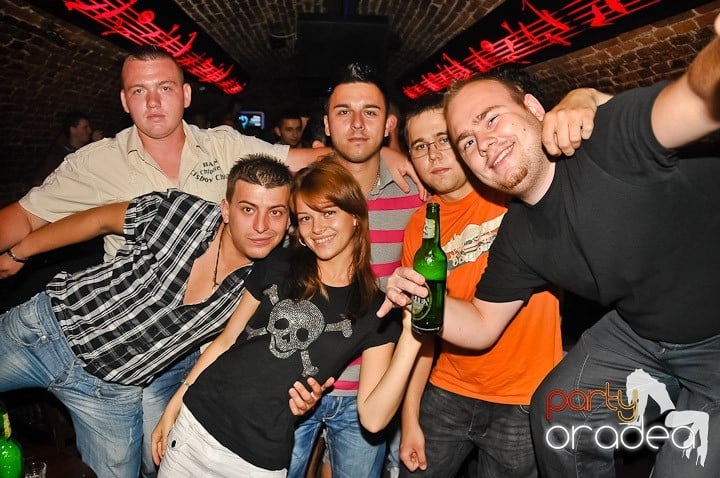 Dance, dance, dance, 