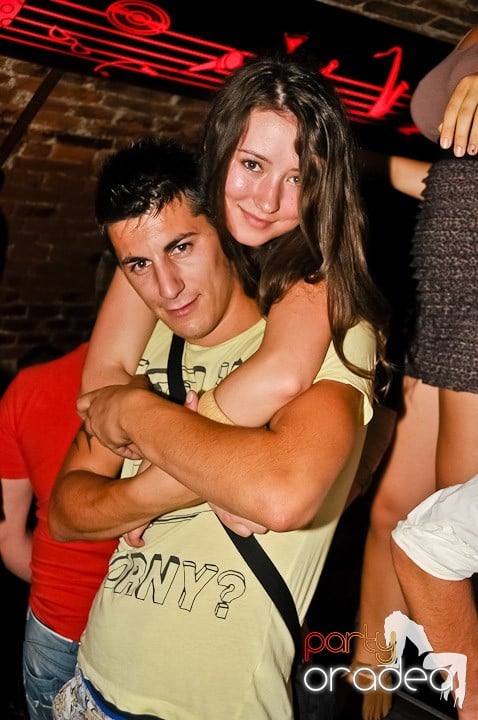 Dance, dance, dance, 