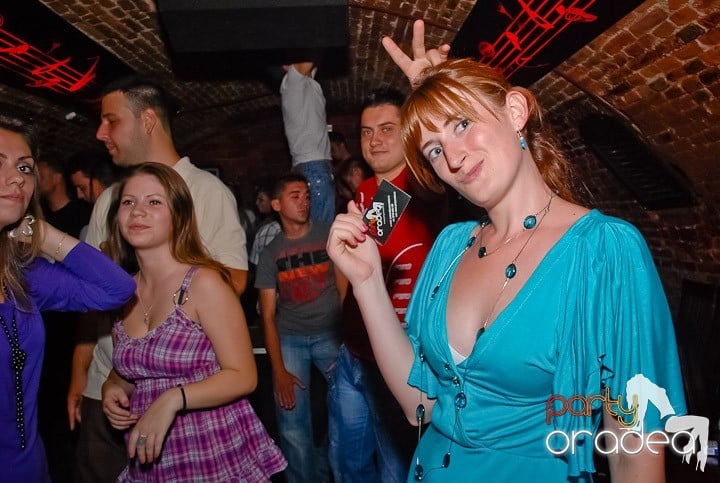 Dance, dance, dance, 