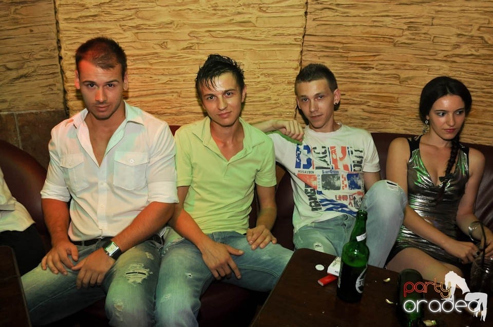 Dance Party în Downtown, 