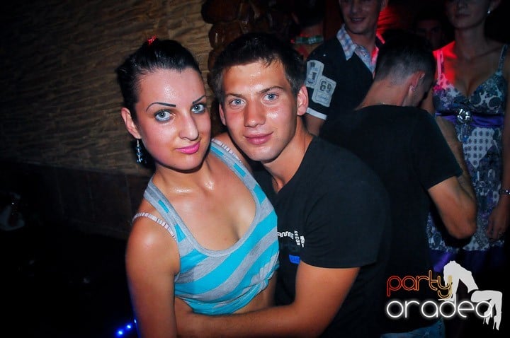 Dance Party Saturday, 