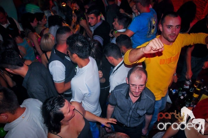 Dance Party Saturday, 