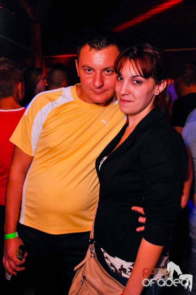 Dancer Girl Night în Disco Faház, 